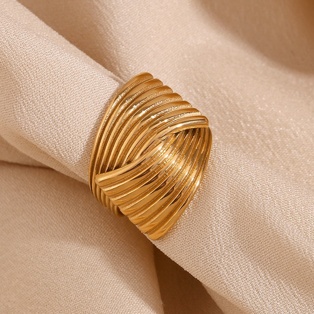 European and American fashion niche retro hand-decorated geometric fan-shaped stripe cross ring for women