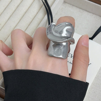European and American heavy industry rings, high-end exaggerated personality, irregular index finger rings, fashion catwalk ring